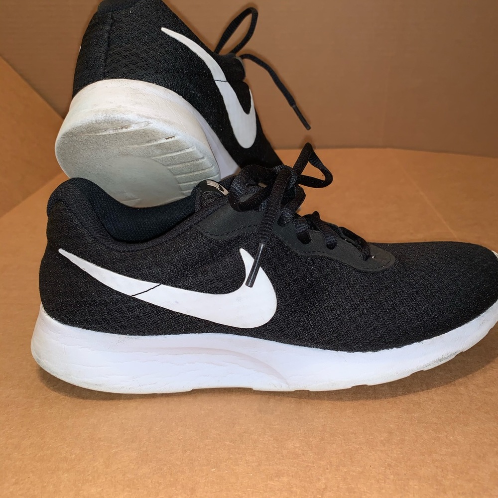 Black Nike Athletic Shoes